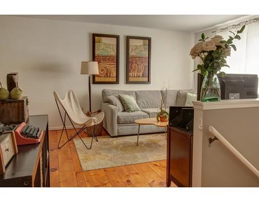 106 Pelham Road Amherst, MA 01002 - Photo 4 of 22