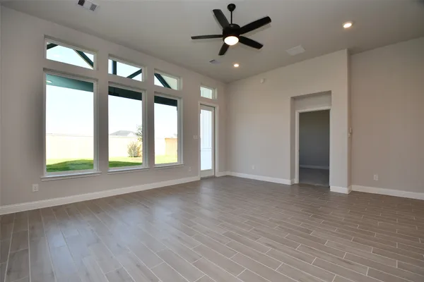 $3,300 | 19722 Dwight Eisenhower Drive, Cypress, TX 77433