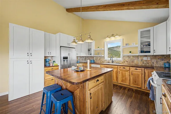 $800,000 | 38 Navajo Court, Lyons, CO 80540