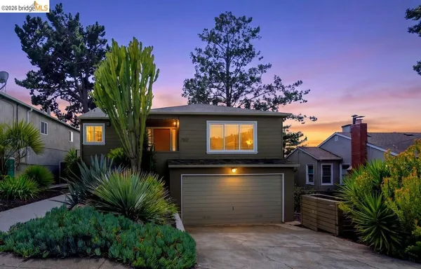 $998,000 | 7307 Sunkist Drive, Oakland, CA 94605