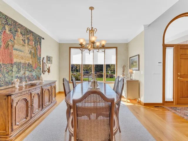 $749,000 | 4 Lake Pointe Circle, Wind Point, WI 53402