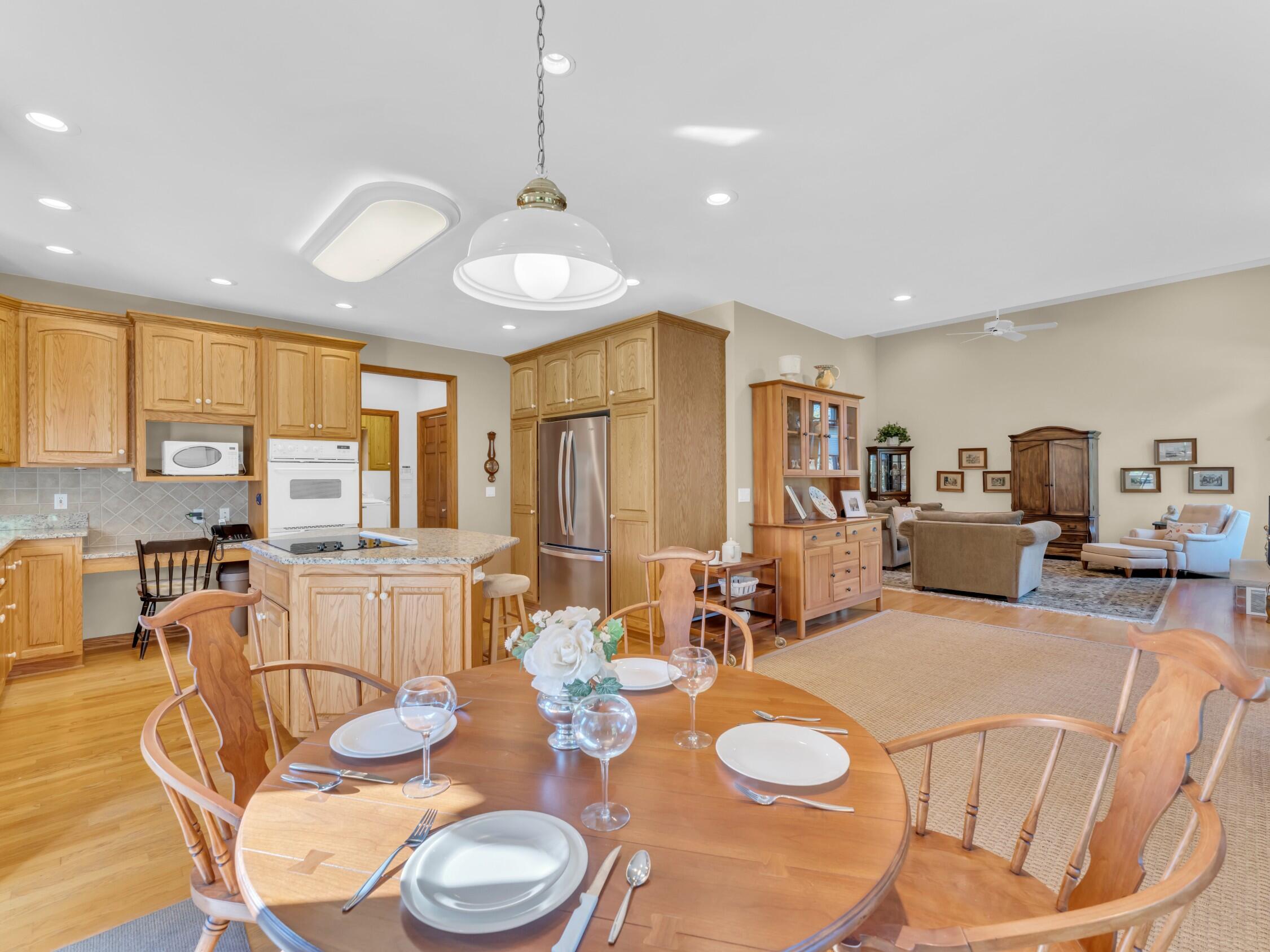 4 Lake Pointe Circle Wind Point, WI 53402 - Photo 24 of 60 Dinette, Kitchen & Great Room