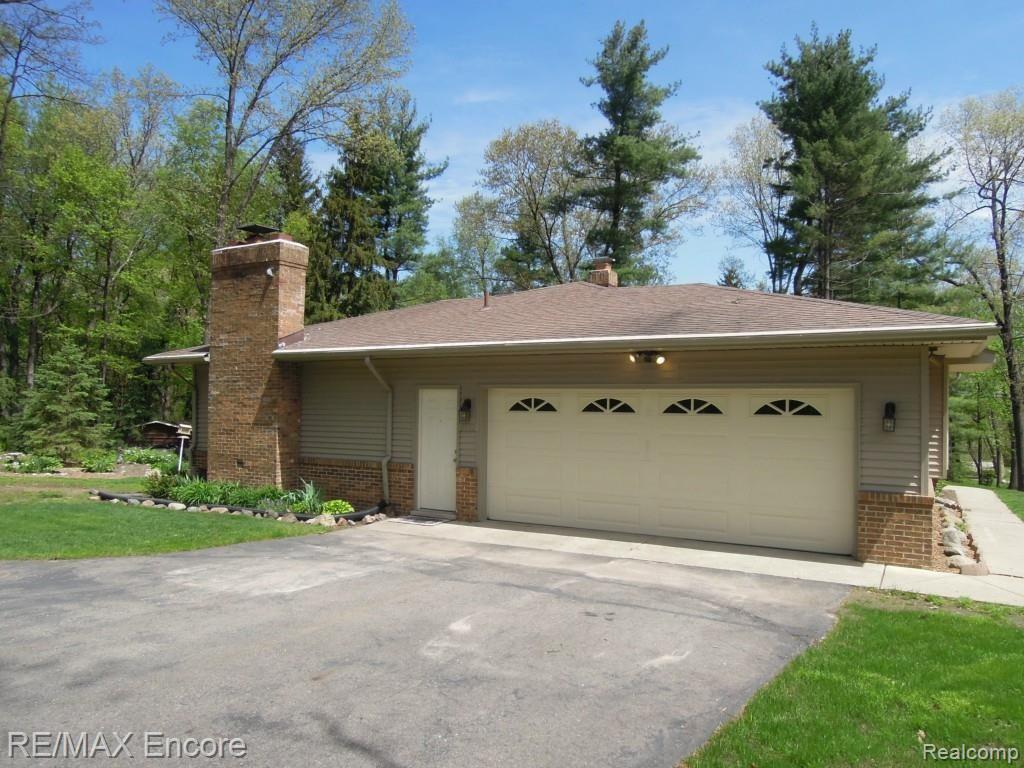 9700 Clark Road Davisburg, MI 48350 - Photo 11 of 50 DSCN0354.jpg