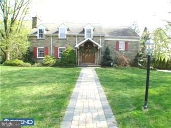 25 West Golf View Road Havertown, PA 19083 - Photo 1 of 12 Exterior Front