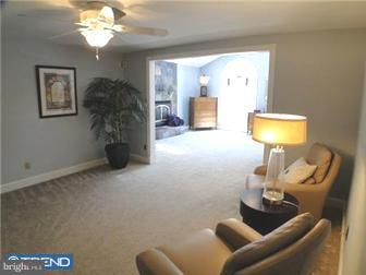 25 West Golf View Road Havertown, PA 19083 - Photo 8 of 12