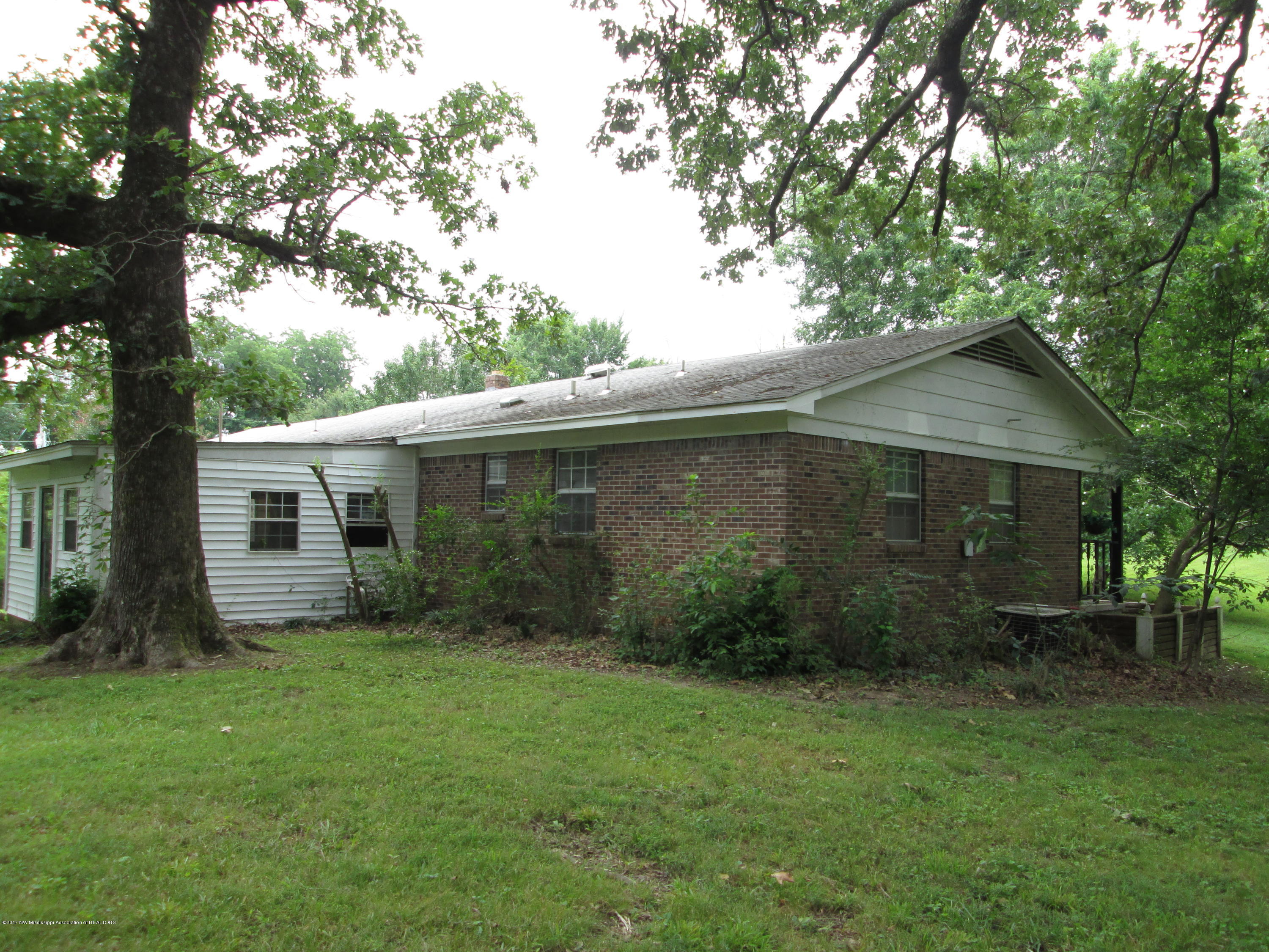 9741 Bethel Road Olive Branch, MS 38654 - Photo 5 of 23 IMG_0577