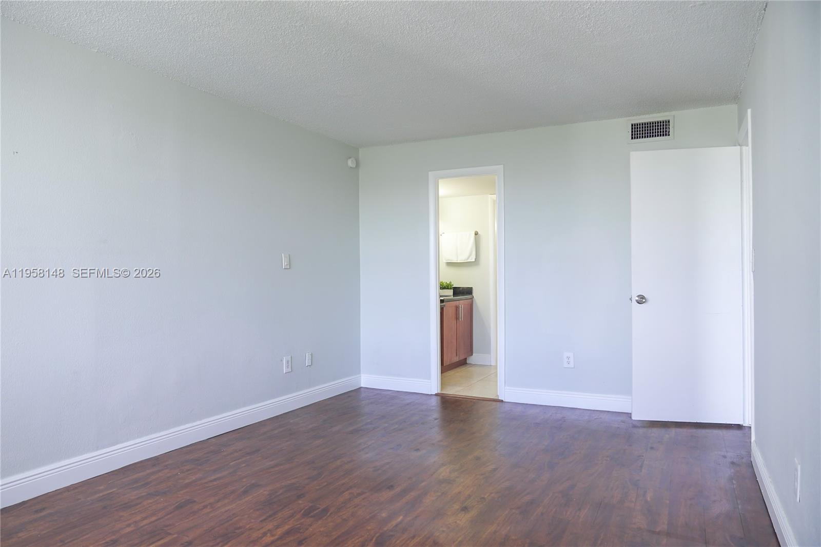 482 Northwest 165th Street, Unit A504 Miami, FL 33169 - Photo 19 of 42