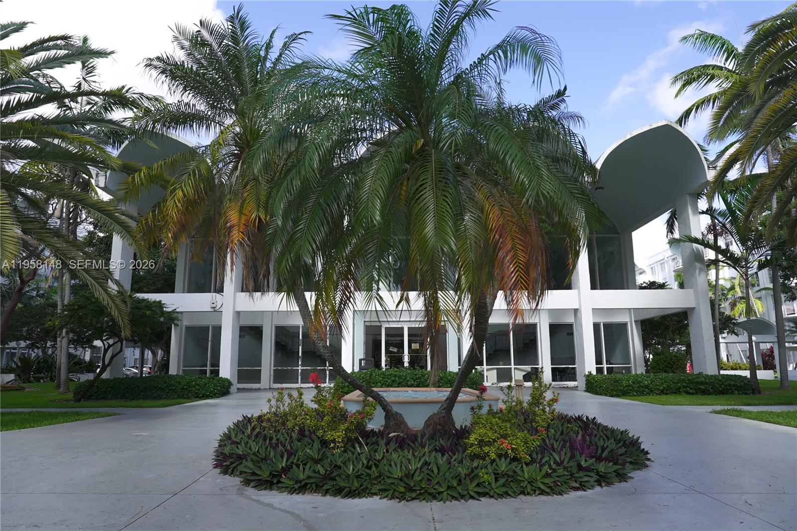 482 Northwest 165th Street, Unit A504 Miami, FL 33169 - Photo 37 of 42