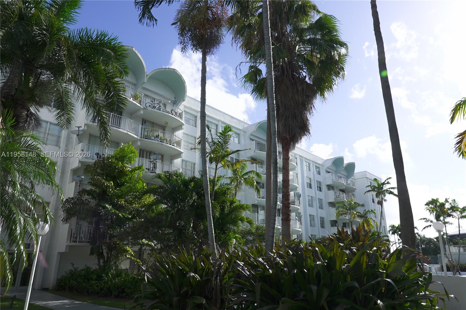 482 Northwest 165th Street, Unit A504 Miami, FL 33169 - Photo 6 of 42