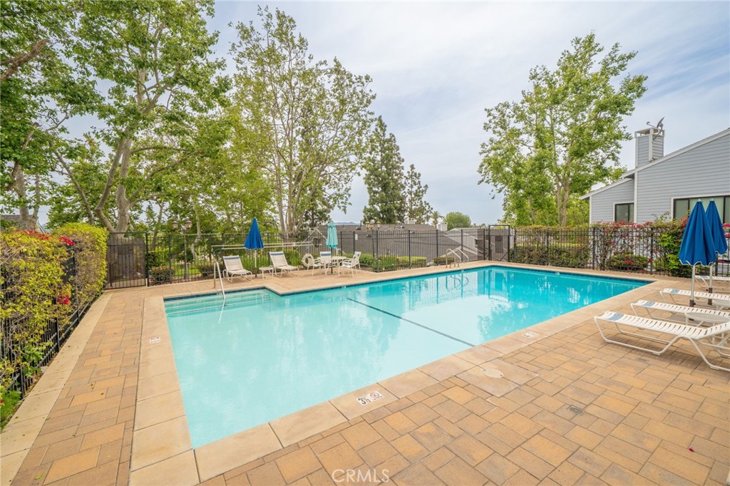 507 Walker Road San Dimas, CA 91773 - Photo 27 of 31 community pool