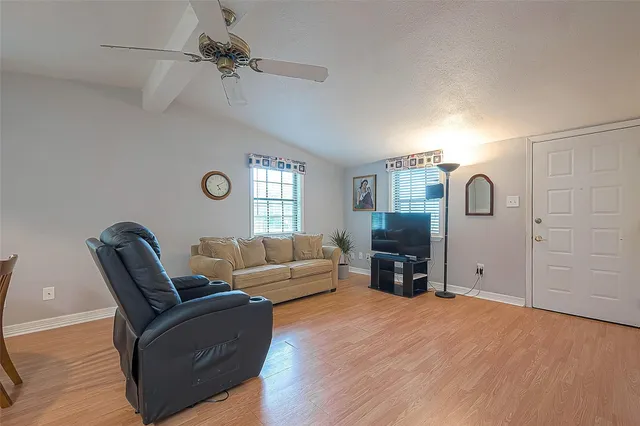 $3,500 | 2520 Richmond Street, Needville, TX 77461