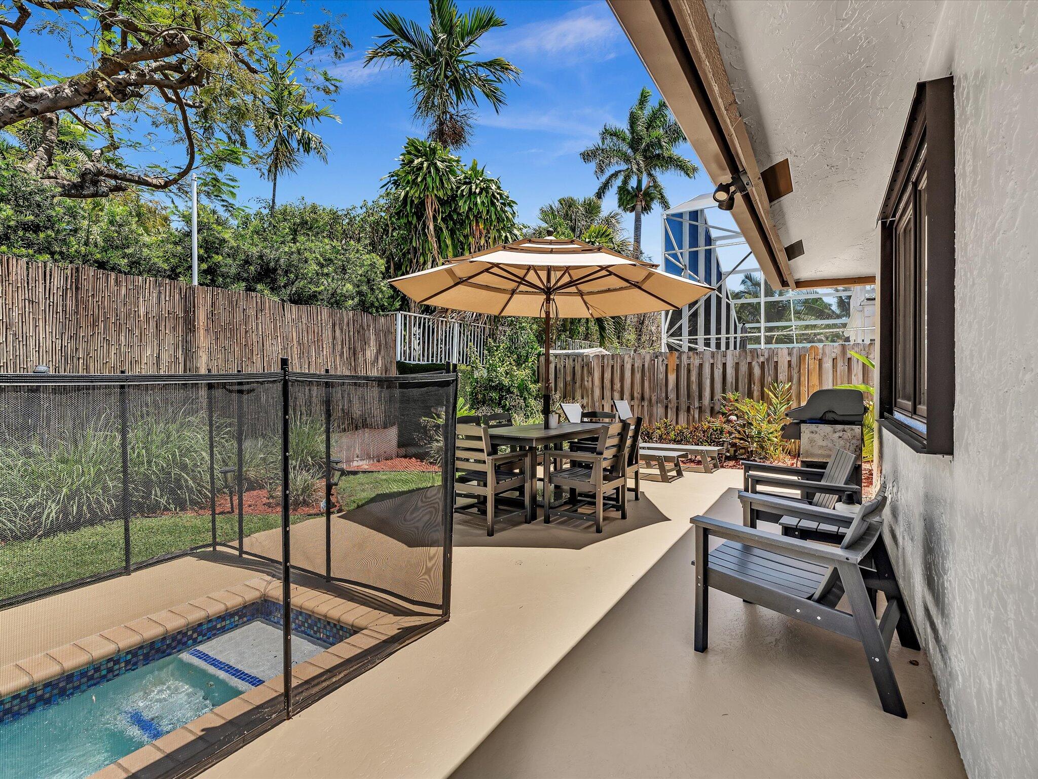 1598 Southwest 5th Avenue Boca Raton, FL 33432 - Photo 37 of 42 PATIO