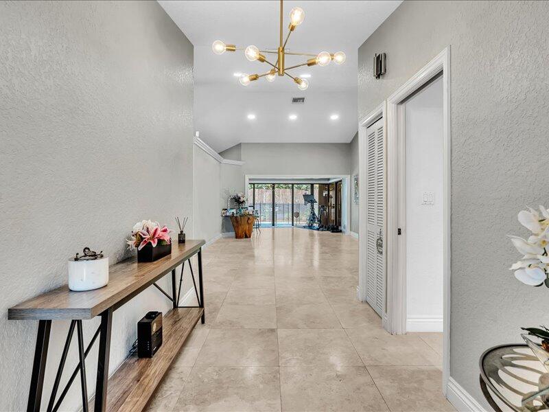 1598 Southwest 5th Avenue Boca Raton, FL 33432 - Photo 5 of 42 FOYER