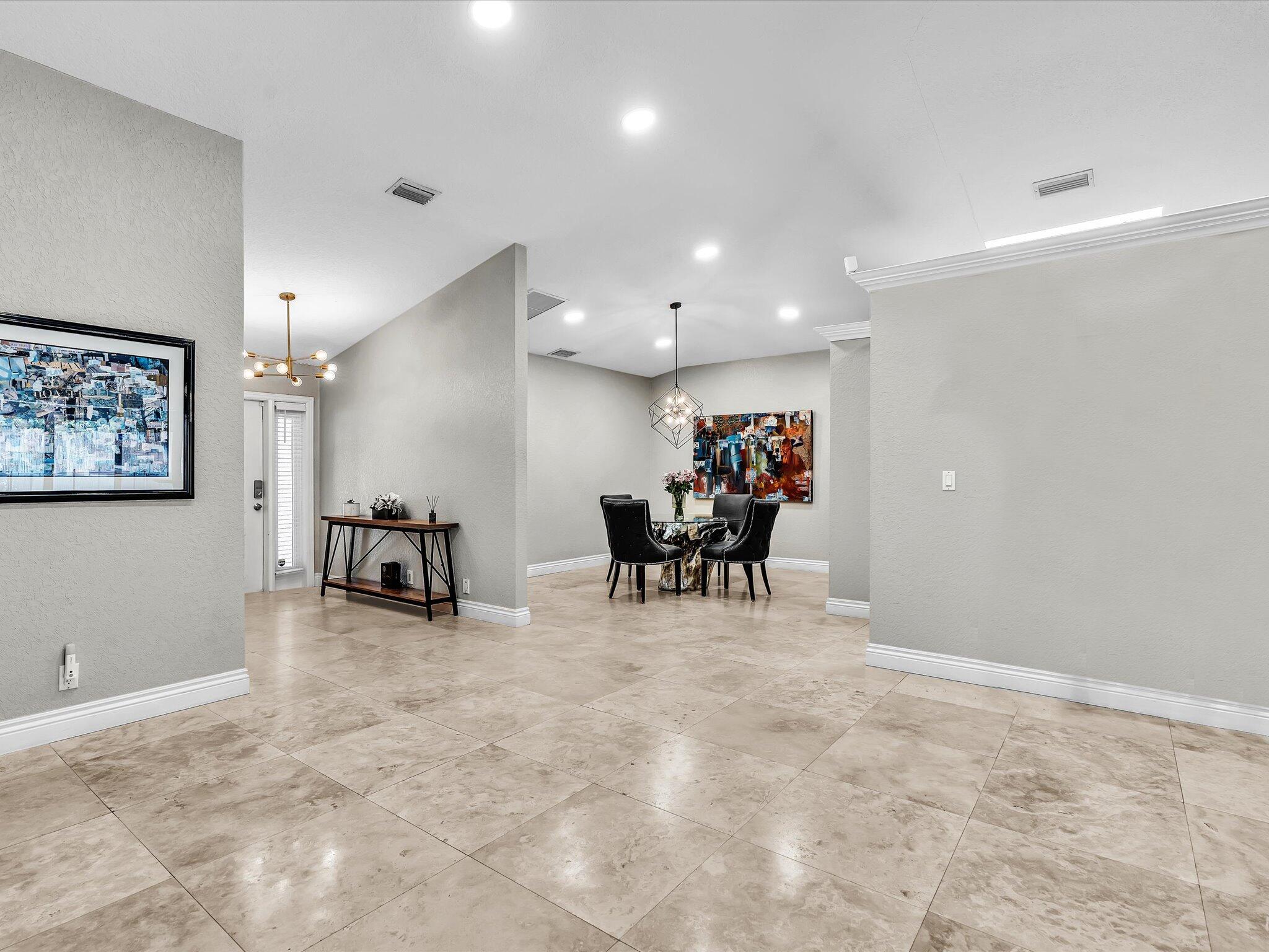 1598 Southwest 5th Avenue Boca Raton, FL 33432 - Photo 9 of 42 LIVING RM