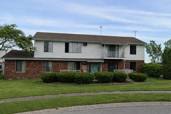 $429,900 | 20 Maxwell Street, Hebron, IN 46341