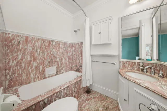 $999,500 | 1120 North Lake Shore Drive, Unit 18CD, Chicago, IL 60611