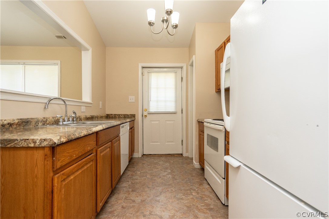 1419 Hopkins Road Richmond, VA 23224 - Photo 10 of 25
