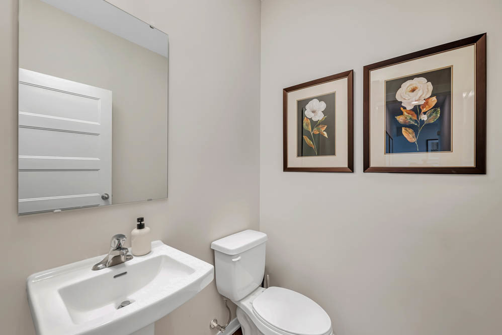 2315 Hirsch Road Oswego, IL 60543 - Photo 4 of 26 Gallery Image 4