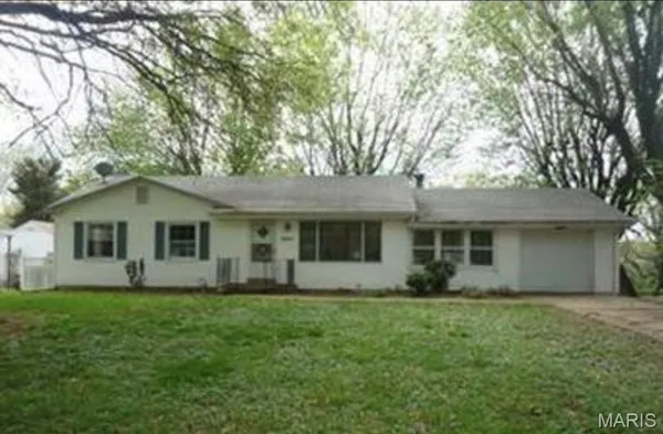 $155,000 | 12511 Hillview Drive, St. Louis, MO 63138