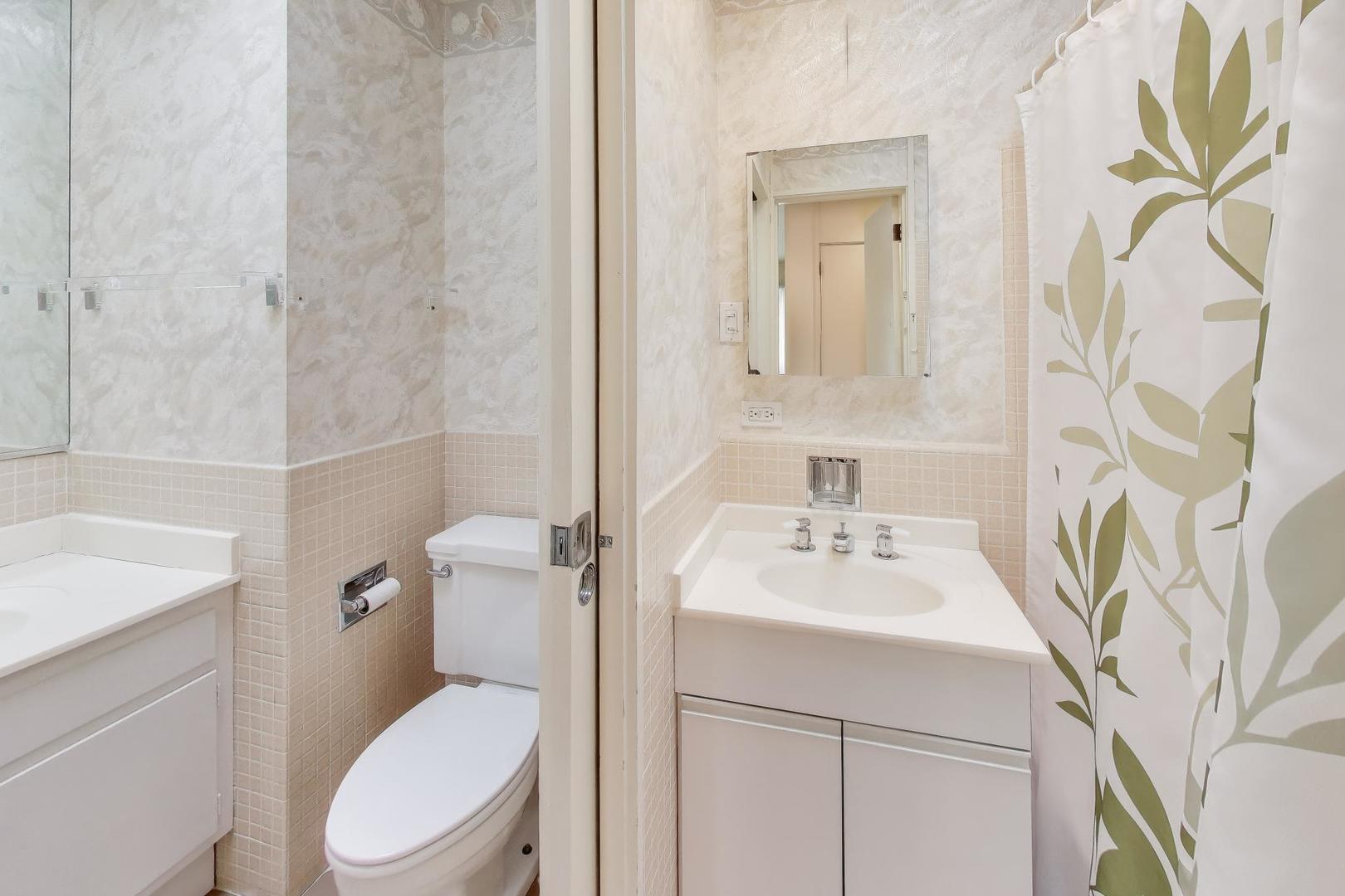 528 Koerper Court Wilmette, IL 60091 - Photo 37 of 51