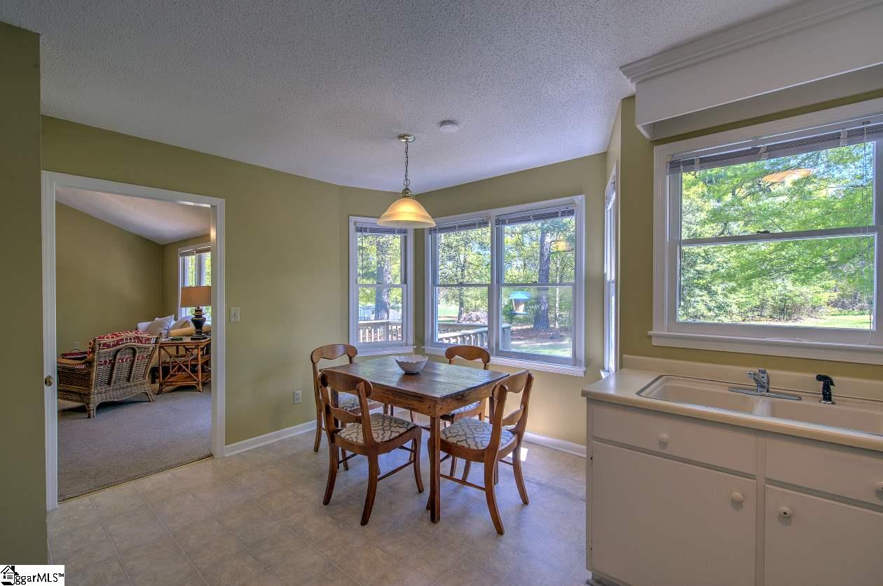 1688 Bethel Road Simpsonville, SC 29681 - Photo 11 of 28 Gallery Image 11