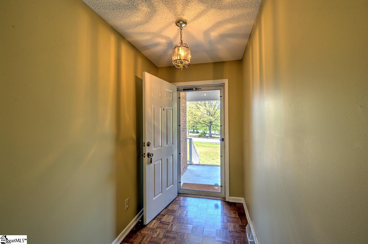 1688 Bethel Road Simpsonville, SC 29681 - Photo 3 of 28 Gallery Image 3