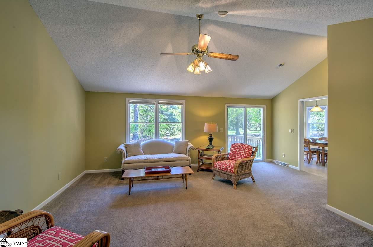 1688 Bethel Road Simpsonville, SC 29681 - Photo 4 of 28 Gallery Image 4