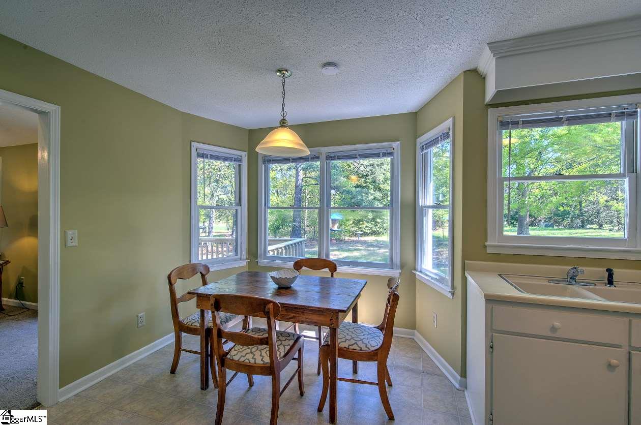 1688 Bethel Road Simpsonville, SC 29681 - Photo 9 of 28 Gallery Image 9