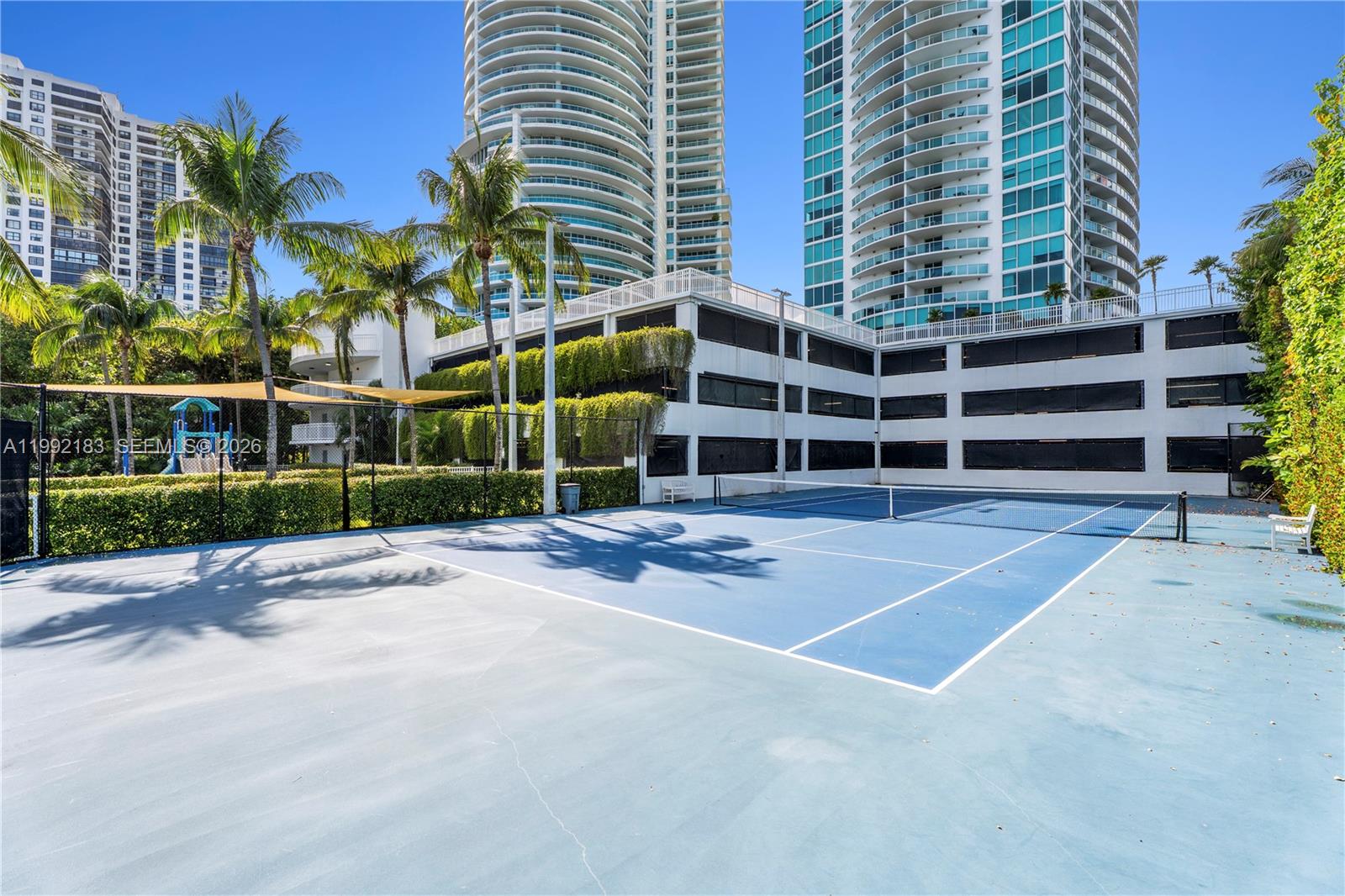 2101 Brickell Avenue, Unit 806 Miami, FL 33129 - Photo 19 of 30