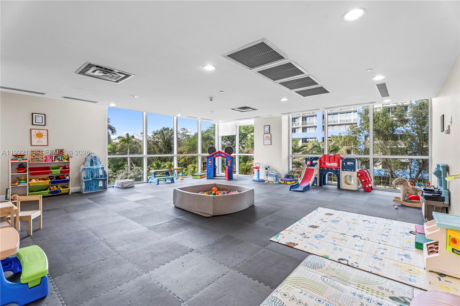 2101 Brickell Avenue, Unit 806 Miami, FL 33129 - Photo 29 of 30