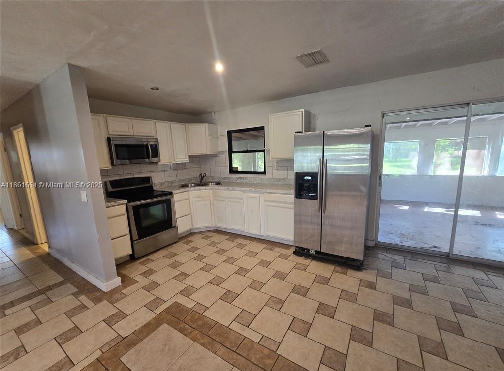 1400 Randall Road Sebring, FL 33872 - Photo 5 of 24 Gallery Image 5
