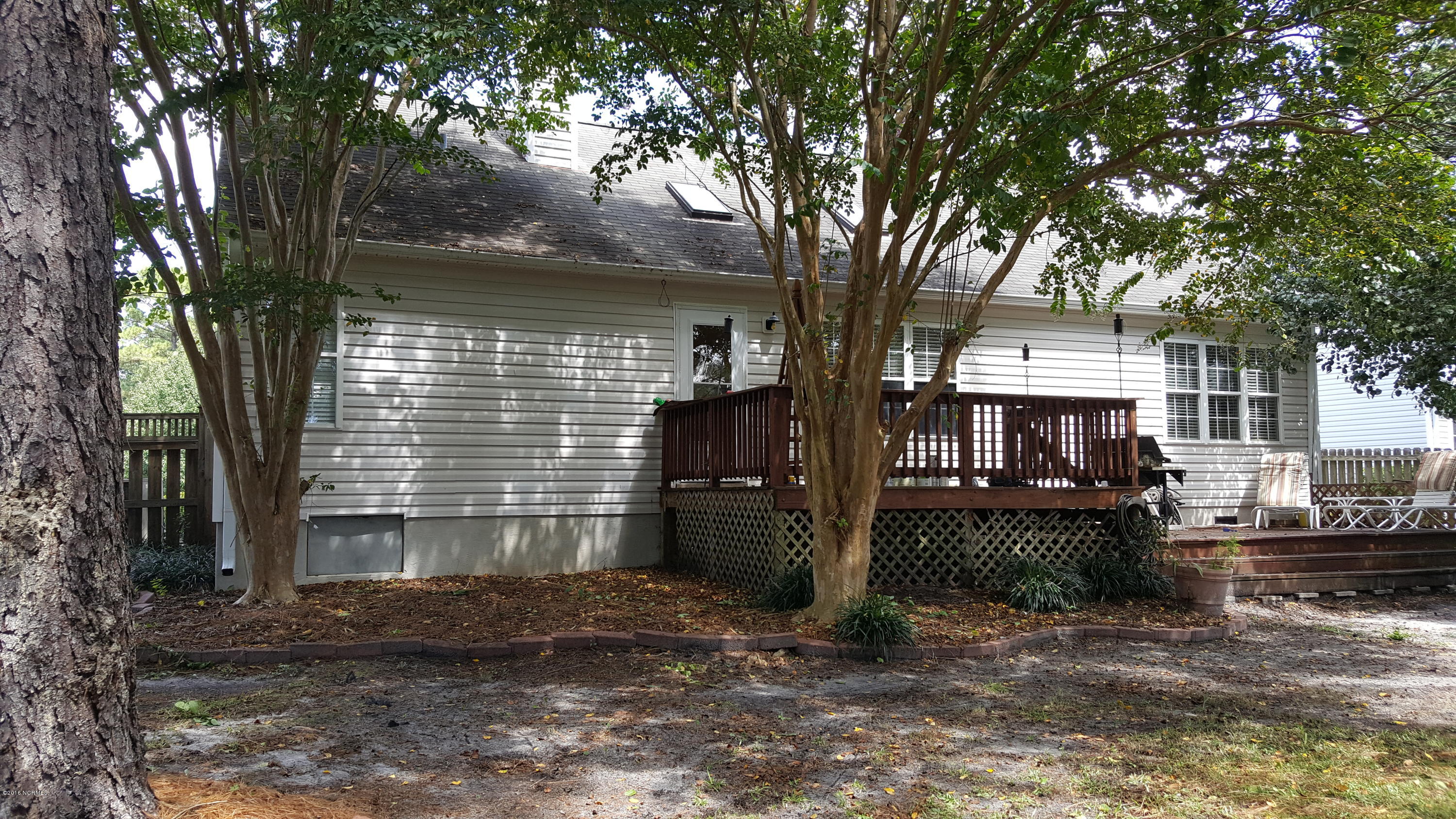 4722 Woods Edge Road Wilmington, NC 28409 - Photo 3 of 17 woods edge back from side