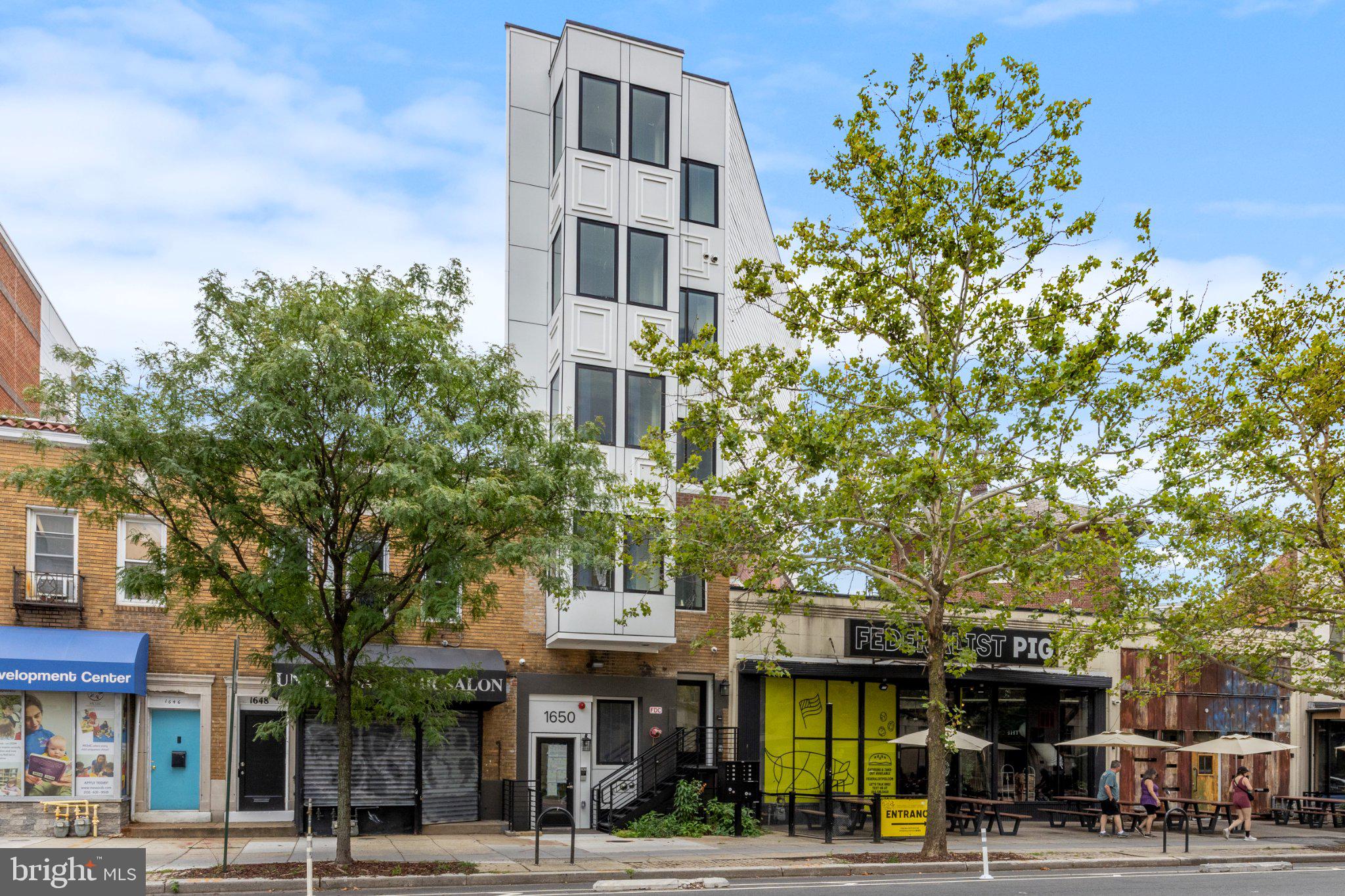 1650 Columbia Road Northwest, Unit 301 Washington, DC 20009 - Photo 22 of 29 Gallery Image 22
