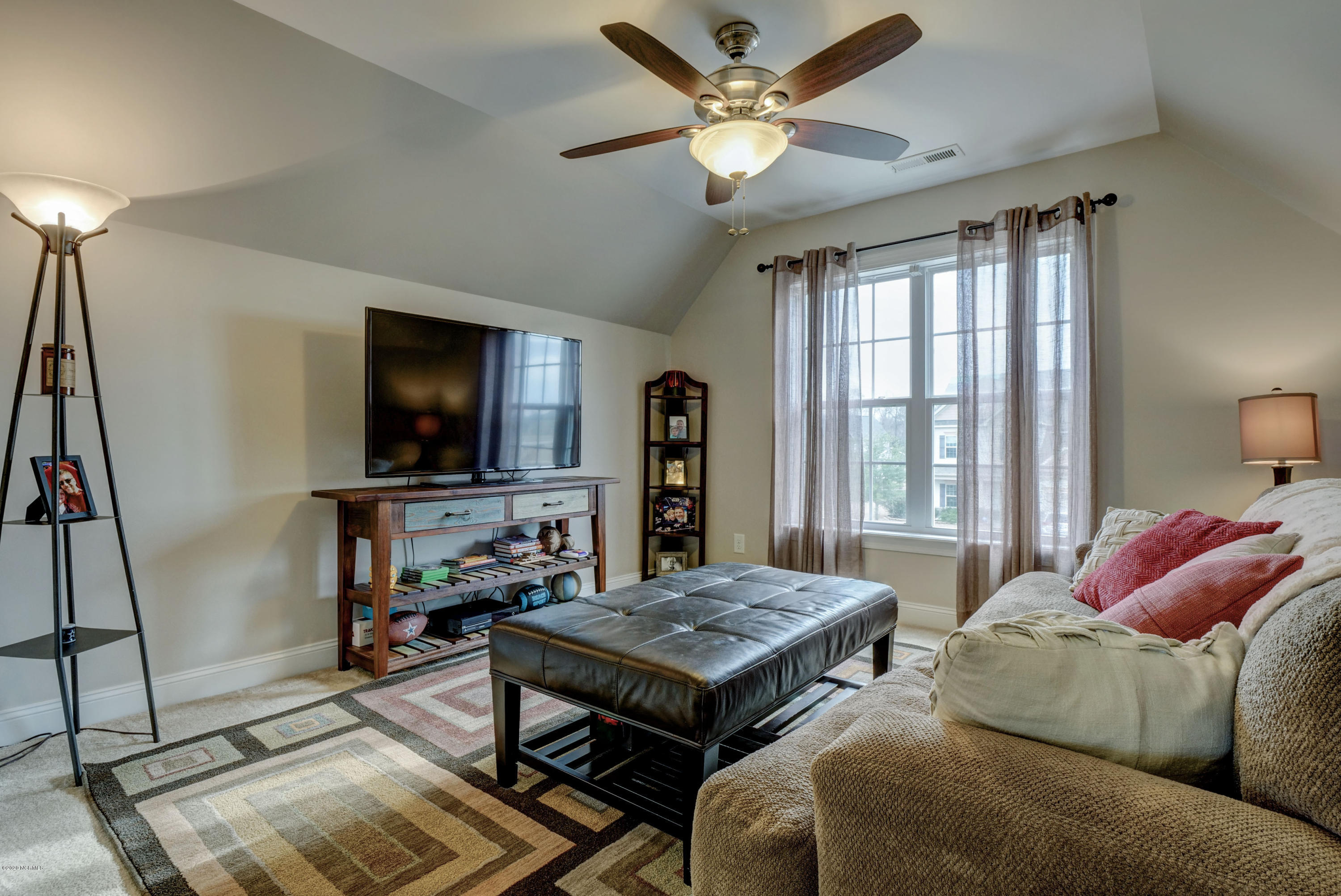 154 River Winding Road Jacksonville, NC 28540 - Photo 23 of 33 154 River Winding Rd-print-023-025-P2477