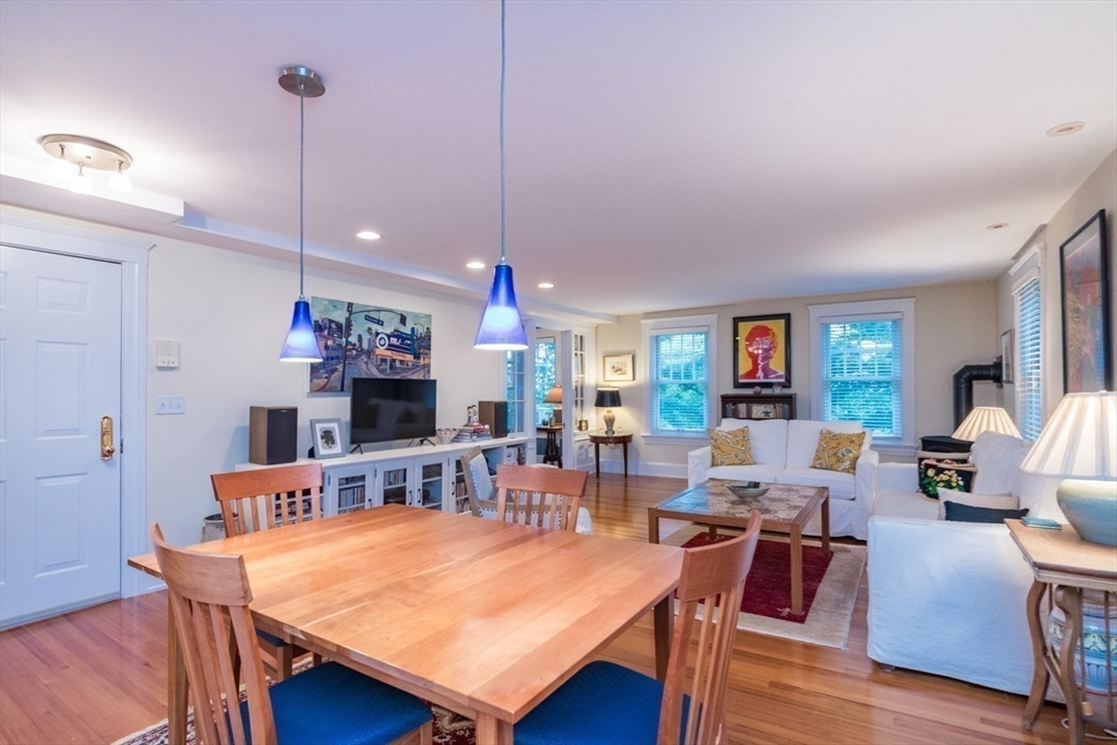 88 Round Hill Road, Unit 2 Northampton, MA 01060 - Photo 20 of 38