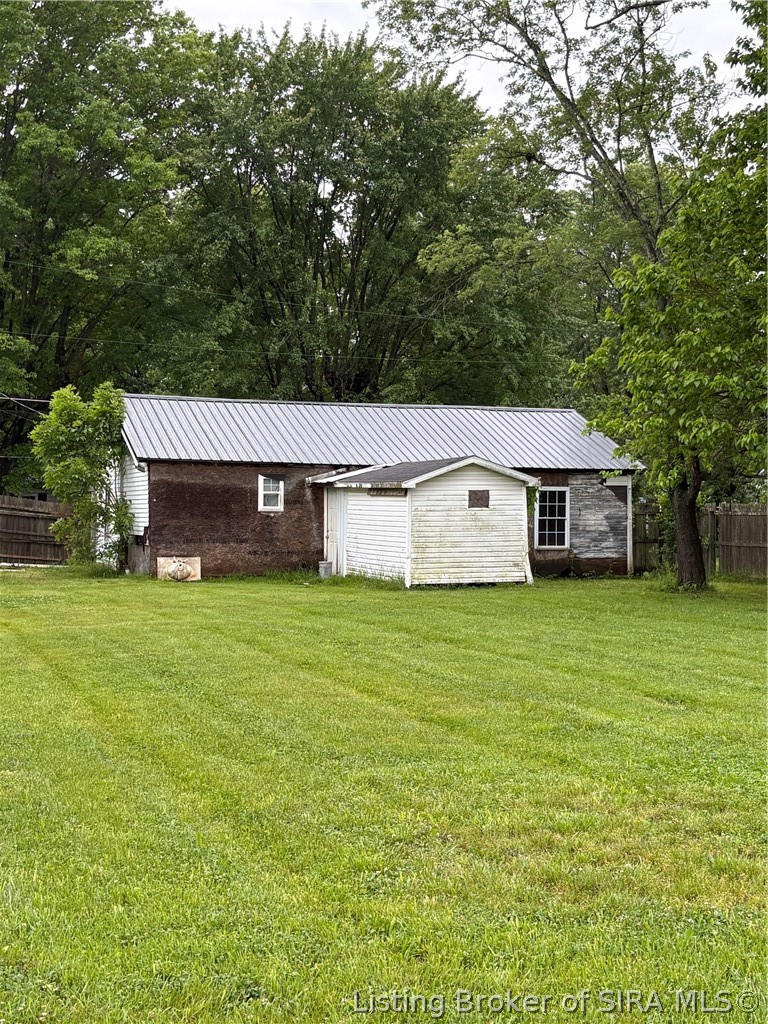 558 North Street Austin, IN 47102 - Photo 6 of 6