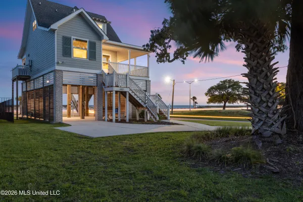 $649,000 | 1623 Cayman Cove, Biloxi, MS 39531