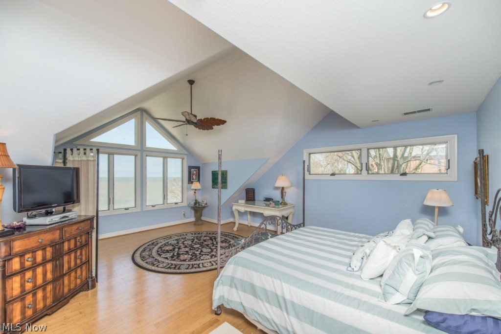 3975 North Cliff Road Port Clinton, OH 43452 - Photo 18 of 25 Gallery Image 18