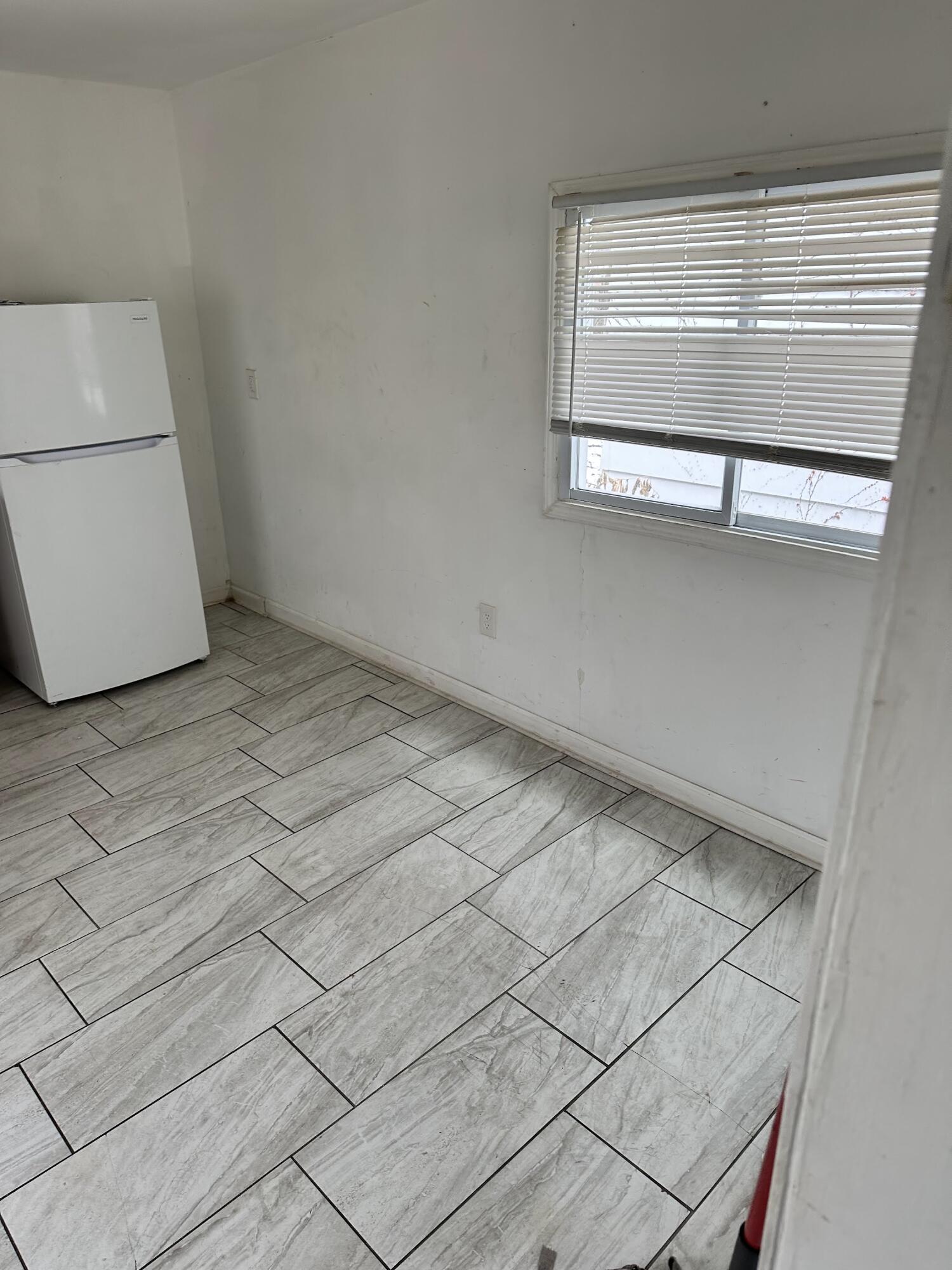 17892 Runyon Street Detroit, MI 48234 - Photo 5 of 8 IMG_20251215_120555