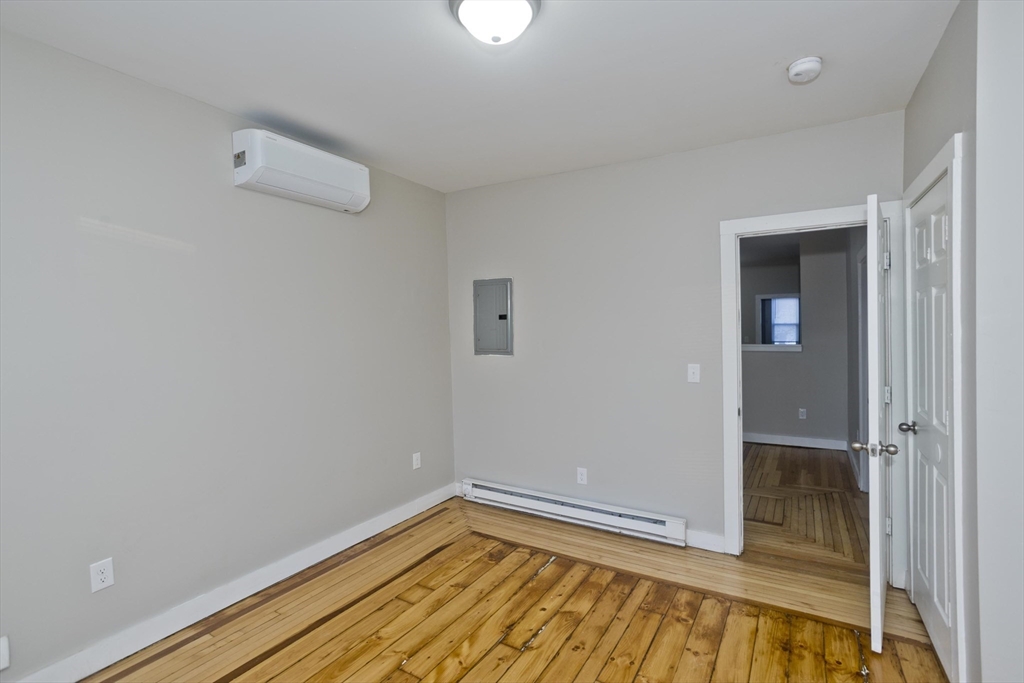 202 Oakland Street Springfield, MA 01108 - Photo 23 of 39 wooden floor in a room