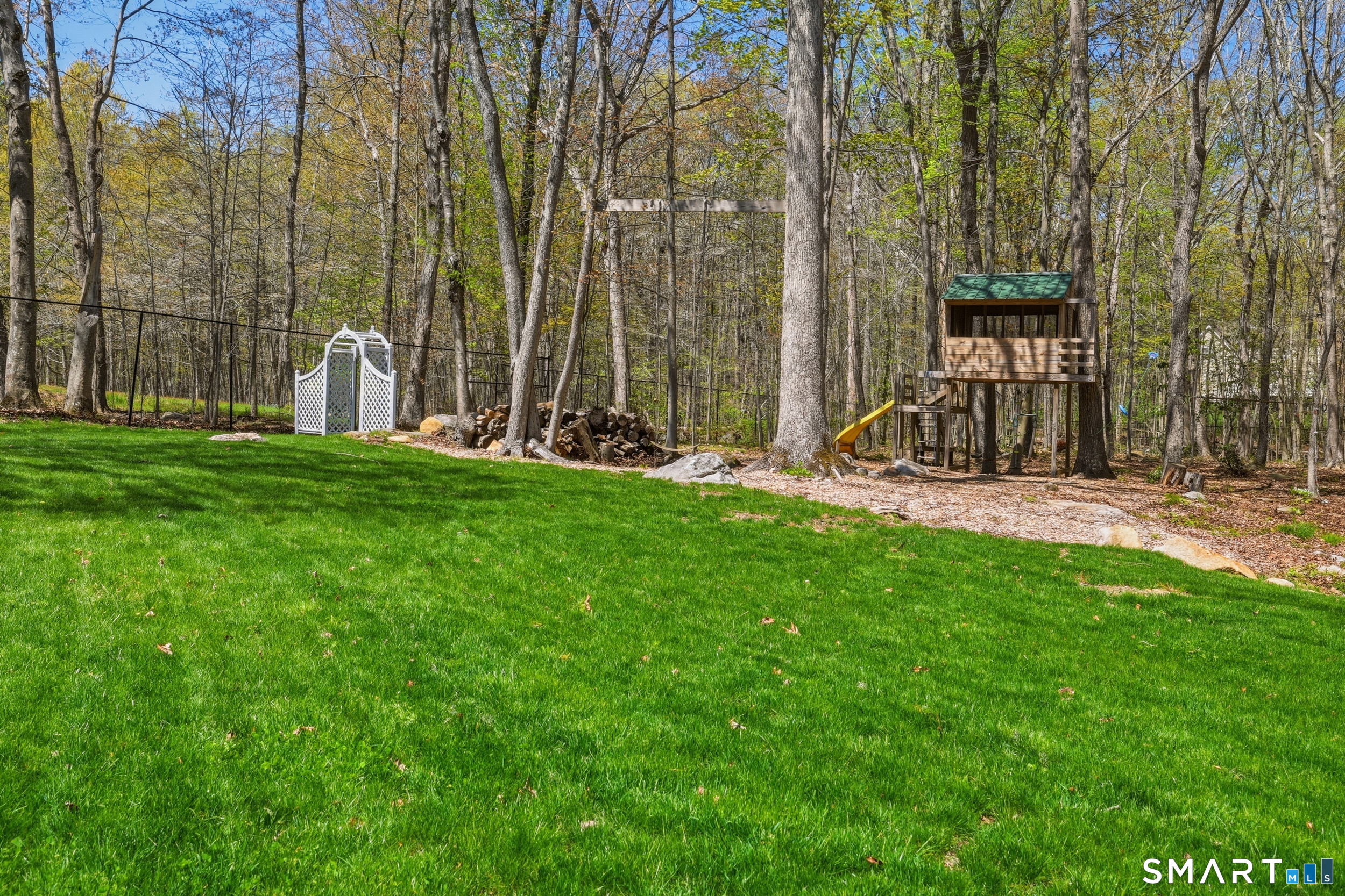 7 Timber Lane Guilford, CT 06437 - Photo 30 of 40 a view of a back yard