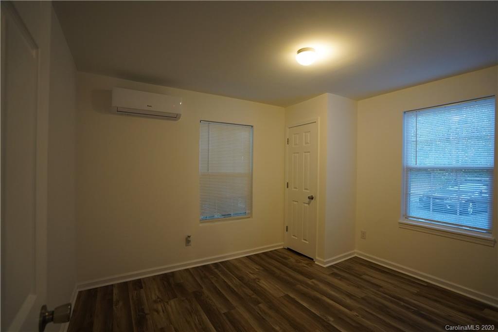 2143 Remount Road Charlotte, NC 28208 - Photo 8 of 15 Gallery Image 8
