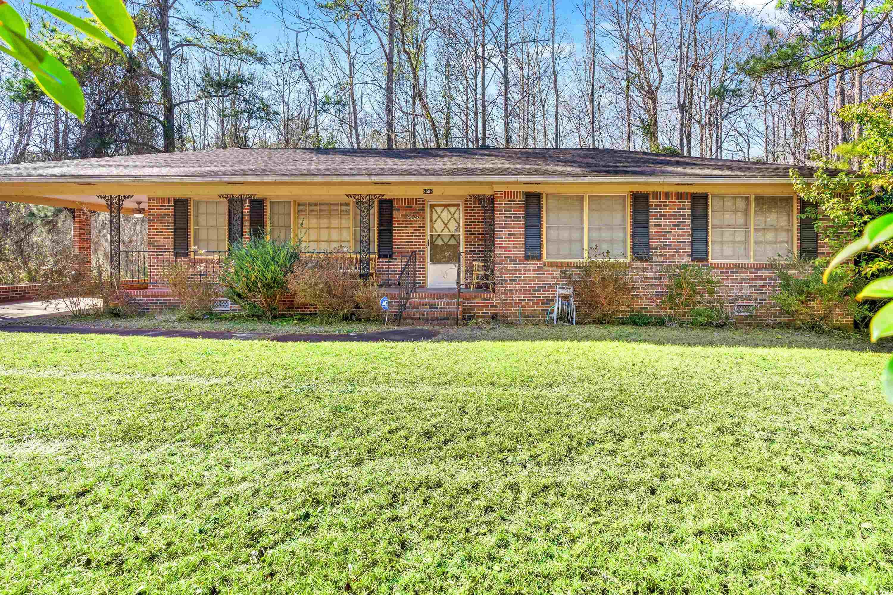3592 South Island Road Georgetown, SC 29440 - Photo 1 of 24 Ranch-style home featuring an attached carport, br