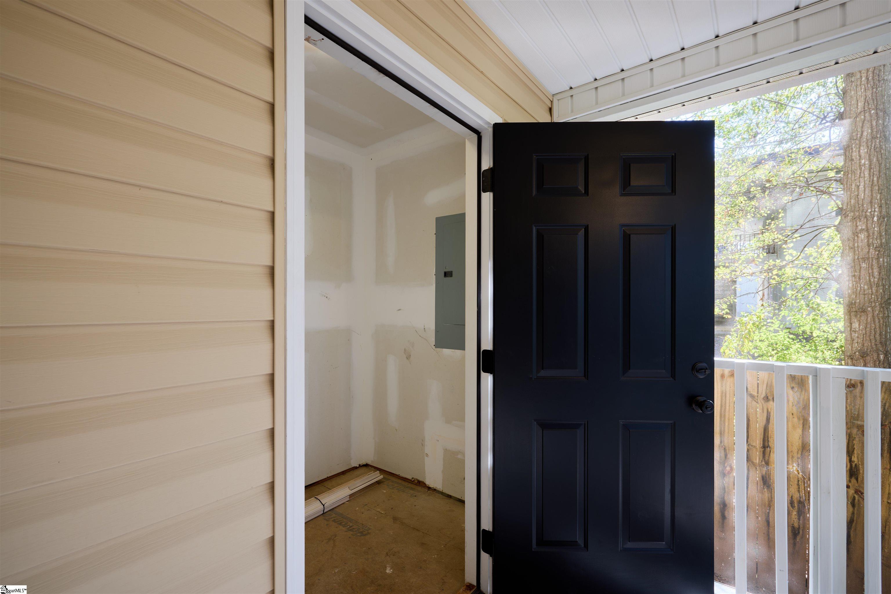 1132 East Lee Road Taylors, SC 29687 - Photo 32 of 38