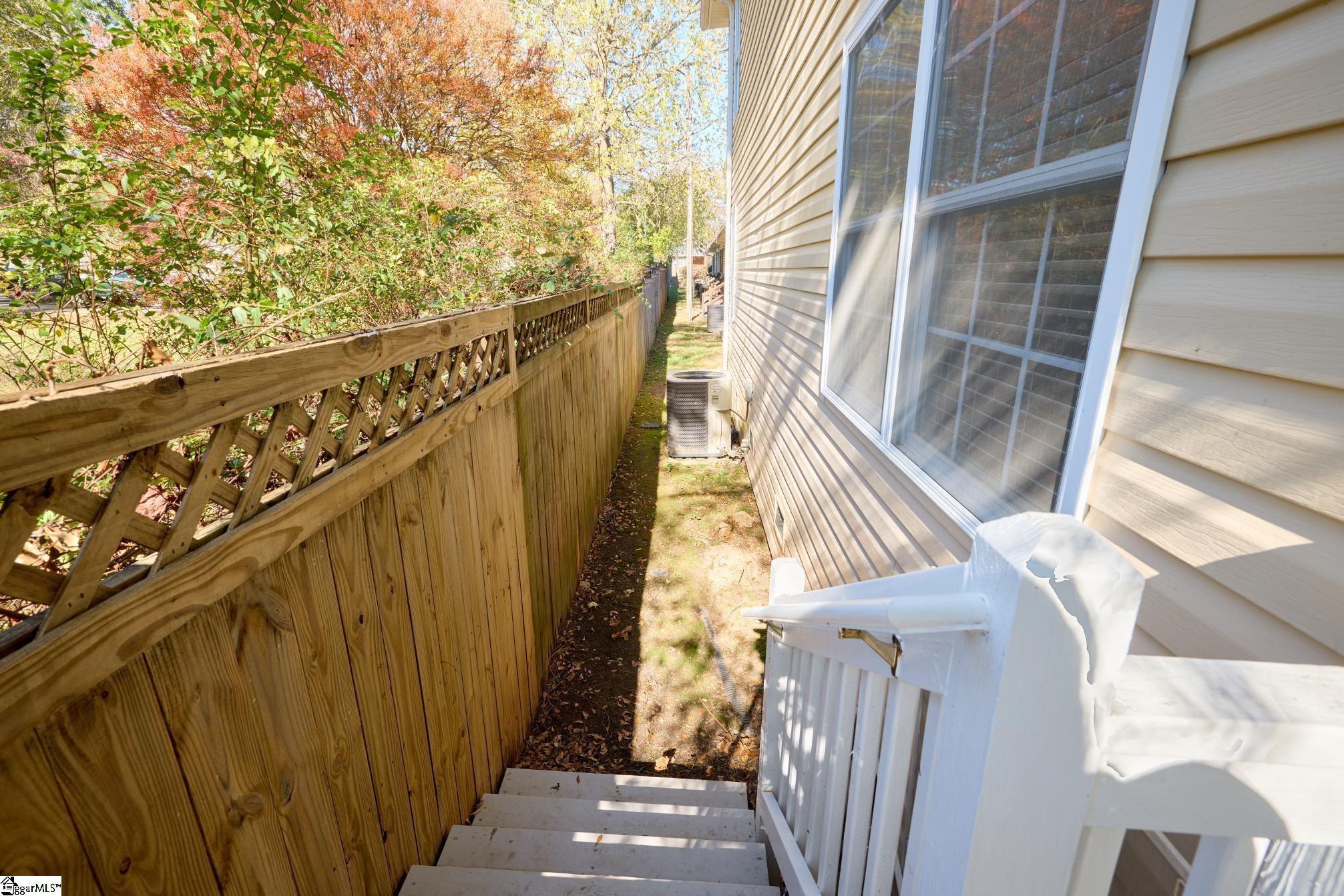 1132 East Lee Road Taylors, SC 29687 - Photo 38 of 38