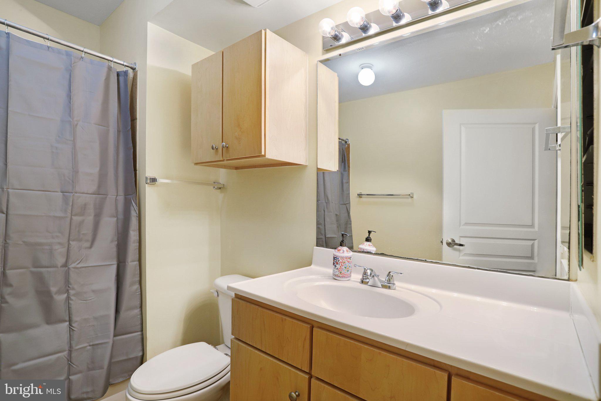 616 E Street Northwest, Unit 708 Washington, DC 20004 - Photo 5 of 24