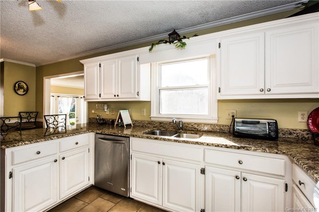 401 Nixon Road Belmont, NC 28012 - Photo 14 of 24