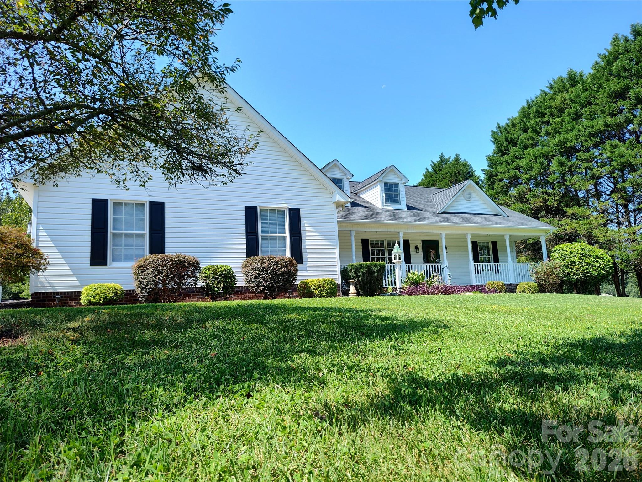 4005 Davis Road Maiden, NC 28650 - Photo 3 of 42 Gallery Image 3