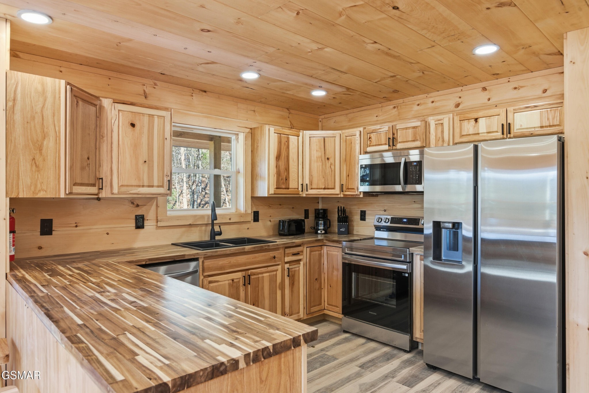 608 Cedar Road Pigeon Forge, TN 37863 - Photo 13 of 36 Gallery Image 13
