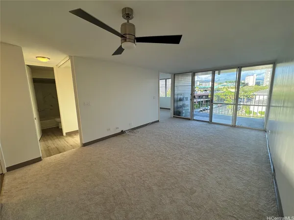 $2,800 | 1052 Ala Nanu Street, Unit 404, Honolulu, HI 96818